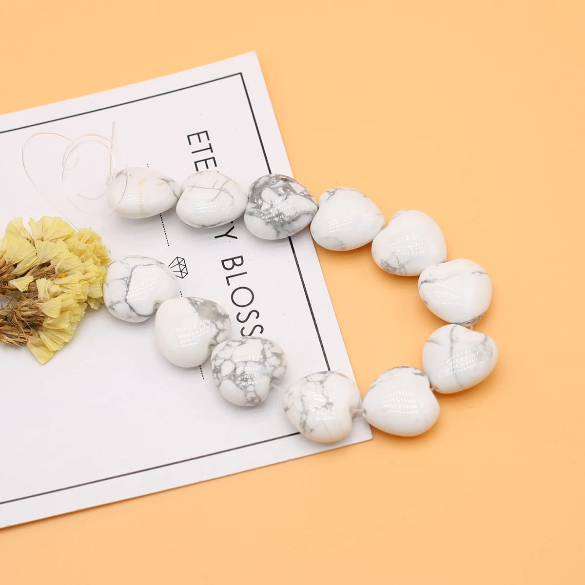White Turquoise Peach Heart Shape Beads Natura Stone for Jewelry Making DIY Bracelet Necklace Handmade Accessories 
White Turquoise Peach Heart Shape Beads Natura Stone for Jewelry Making DIY Bracelet Necklace Handmade Accessories