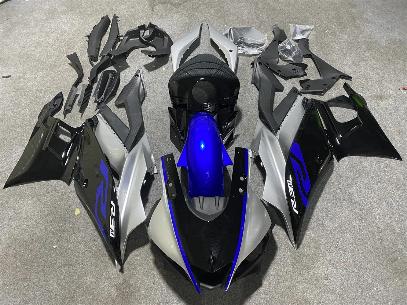 Motorcycle Fairing kit for Yamaha R3 19-23 R25 2019 2020 2021 2022 2023 Fairing matte purple
Motorcycle Fairing kit for Yamaha R3 19-23 R25 2019 2020 2021 2022 2023 Fairing matte purple