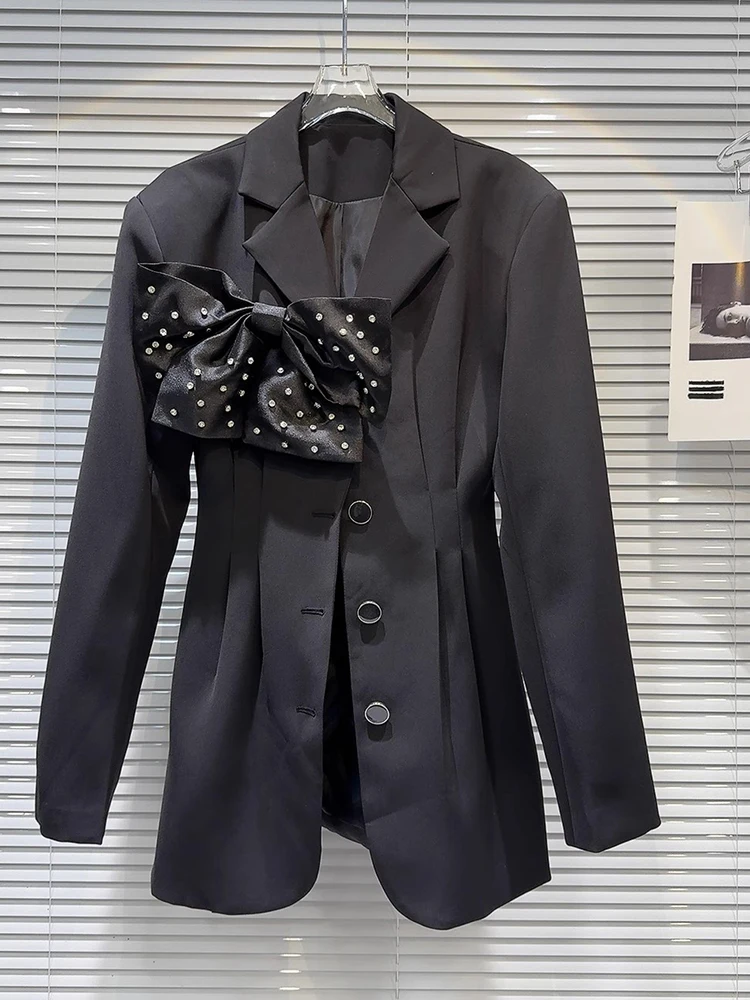 Женский Длинный блейзер с бантом, украшенный стразами
Женский Длинный блейзер с бантом, украшенный стразами