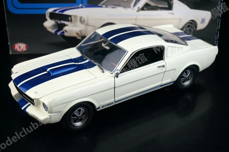 

GMP 1:18 Shelby GT350 1965 Alloy Fully Open Simulation Limited Edition Alloy Metal Static Car Model Toy Gift