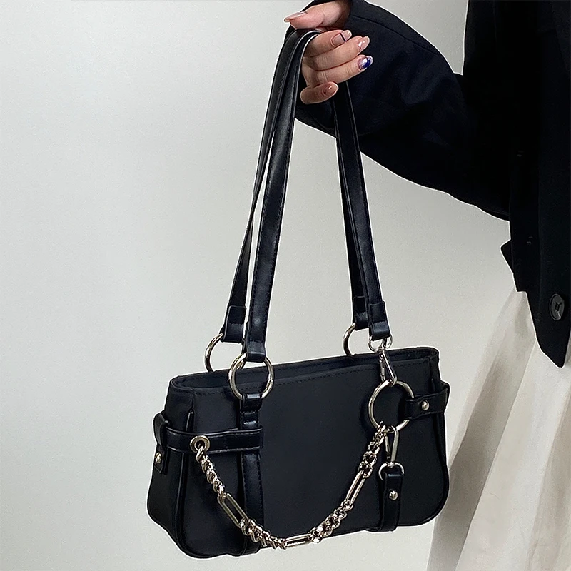 Fashion Design Women's Shoulder Bag Black Nylon Female Chain Underarm Bags Simple Cool Hot Girls Purse Handbags Armpit Bag
Fashion Design Women's Shoulder Bag Black Nylon Female Chain Underarm Bags Simple Cool Hot Girls Purse Handbags Armpit Bag