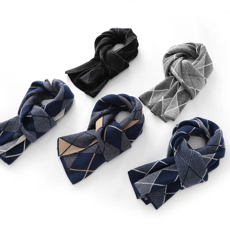 Men's and Women's 100% Pure Cashmere Scarf Striped Plaid Mature and Stable Thickened Versatile Thickened Warm Neck Scarf
Men's and Women's 100% Pure Cashmere Scarf Striped Plaid Mature and Stable Thickened Versatile Thickened Warm Neck Scarf