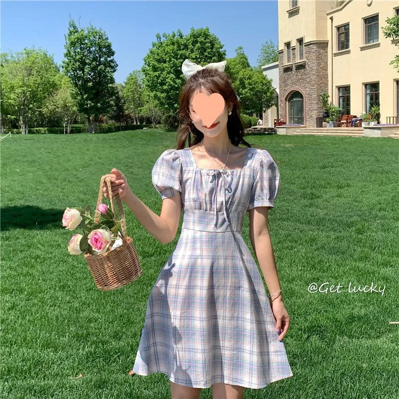 Women Vintage Gothic Lolita Lace Ruffled Plaid Dress Slim Chinese Cheongsam Short Sleeve Dress Sweet Preppy Dresses Summer 2024
Women Vintage Gothic Lolita Lace Ruffled Plaid Dress Slim Chinese Cheongsam Short Sleeve Dress Sweet Preppy Dresses Summer 2024