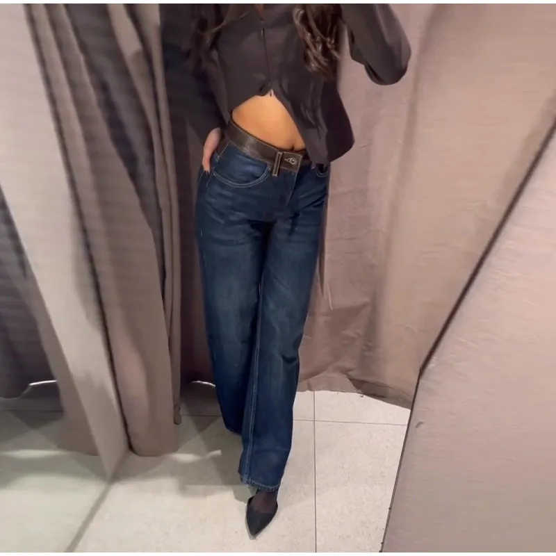 بنطلون نسائي واسع الساق من الجلد الصناعي مع جيوب، خصر مرتفع، تصميم فضفاض، مناسب للارتداء اليومي والتنقل، أزياء الشارع، ربيع 2026 بنطلون نسائي واسع الساق من الجلد الصناعي مع جيوب، خصر مرتفع، تصميم فضفاض، مناسب للارتداء اليومي والتنقل، أزياء الشارع، ربيع 2026