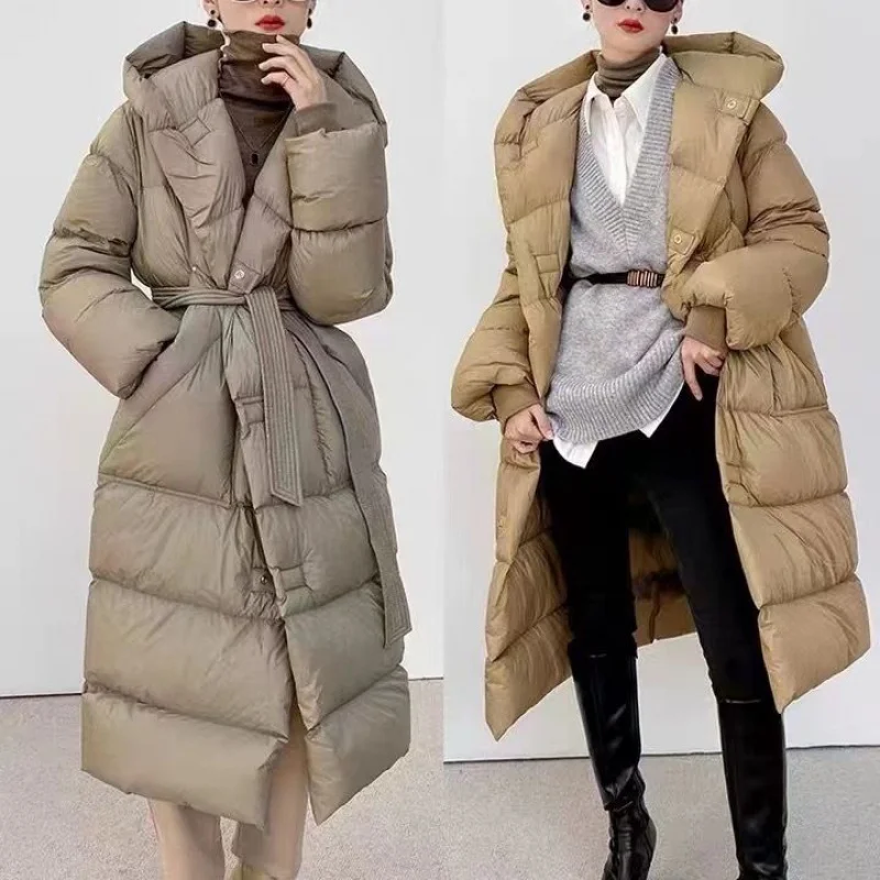 2023 New Fashion Long below the Knee down Jacket Women's Thick Loose Slimming White Duck down Hooded Jacket
2023 New Fashion Long below the Knee down Jacket Women's Thick Loose Slimming White Duck down Hooded Jacket