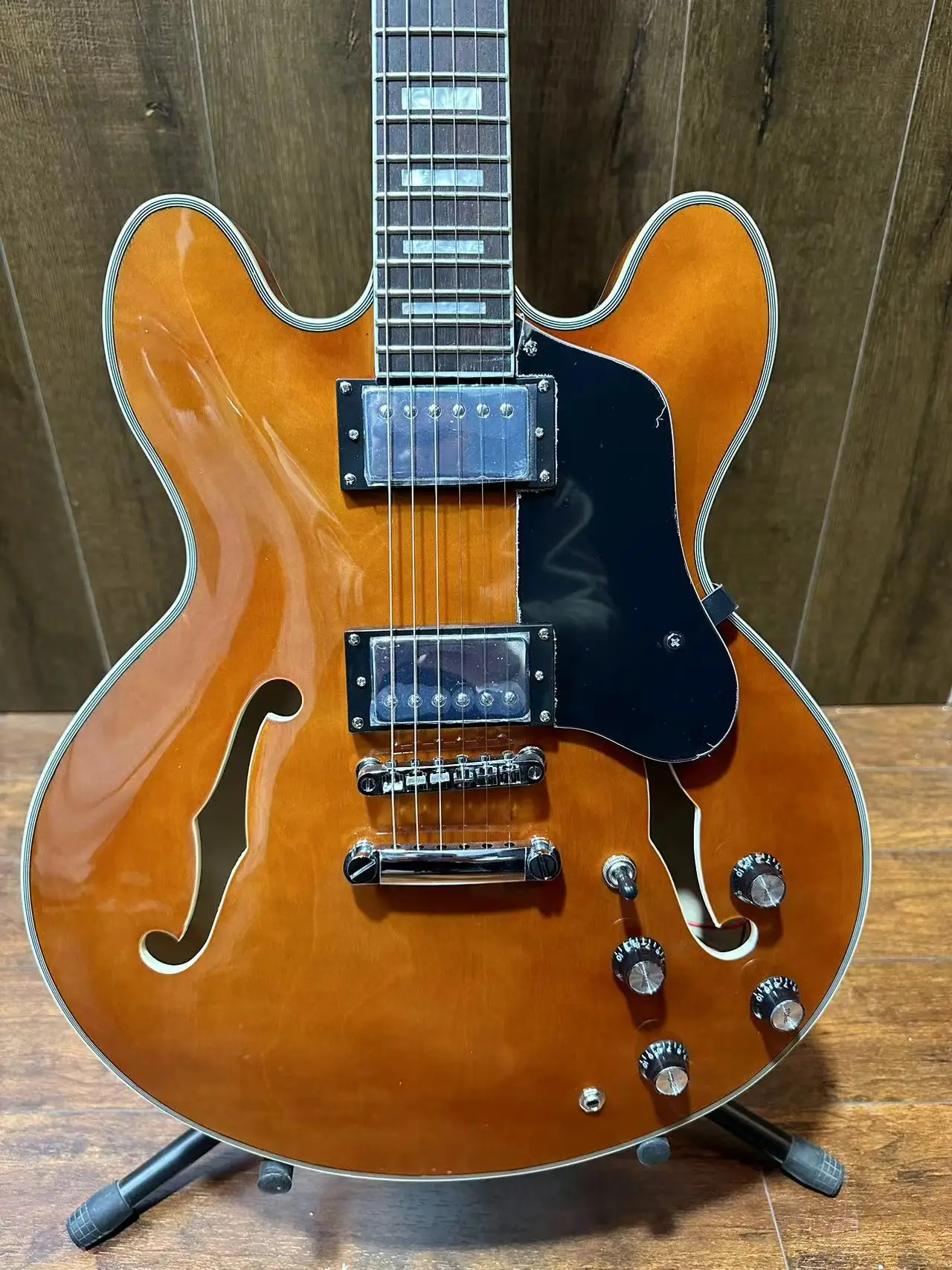 

brown semi hollow jazz guitar, classic inlay, in stock supply, fast shipping, free shipping
