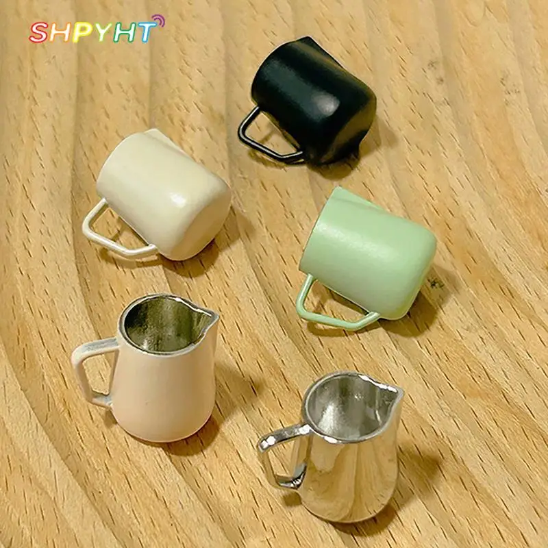 1PC Dollhouse Coffee Cup Dollhouse Miniature Kettle Model for 1:12 1:6 Scale Dolls House Furniture Decoration Accessories
1PC Dollhouse Coffee Cup Dollhouse Miniature Kettle Model for 1:12 1:6 Scale Dolls House Furniture Decoration Accessories