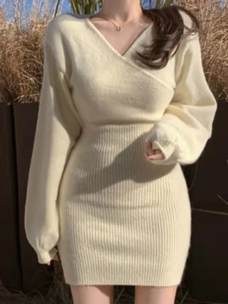 Women Autumn Dress Korean Gentle Style Sexy Cross V-Neck Waist Waist Slim Knit Wrap Hip Dress Sweater Dress Short Dress D4641
Women Autumn Dress Korean Gentle Style Sexy Cross V-Neck Waist Waist Slim Knit Wrap Hip Dress Sweater Dress Short Dress D4641