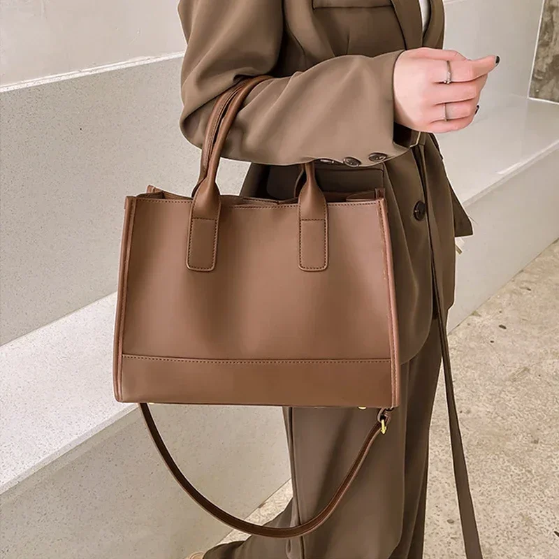 Leather Bags Crossbody Solid Handbags High Tote For Fashion PU Handbag Capacity Versatile Totes Female Purse Bags Women Women
Leather Bags Crossbody Solid Handbags High Tote For Fashion PU Handbag Capacity Versatile Totes Female Purse Bags Women Women