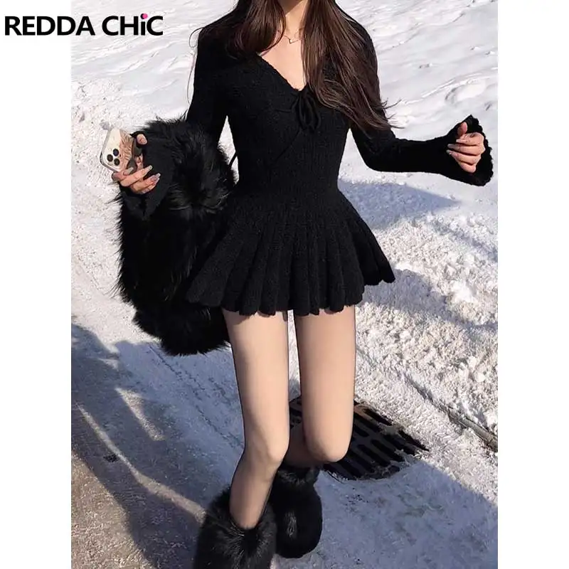 REDDACHiC Strappy V-neck Knit Mini Dress Women Retro Black Solid Long Sleeves A-line Puffy Dress Casual Korean Desire One-piece
REDDACHiC Strappy V-neck Knit Mini Dress Women Retro Black Solid Long Sleeves A-line Puffy Dress Casual Korean Desire One-piece