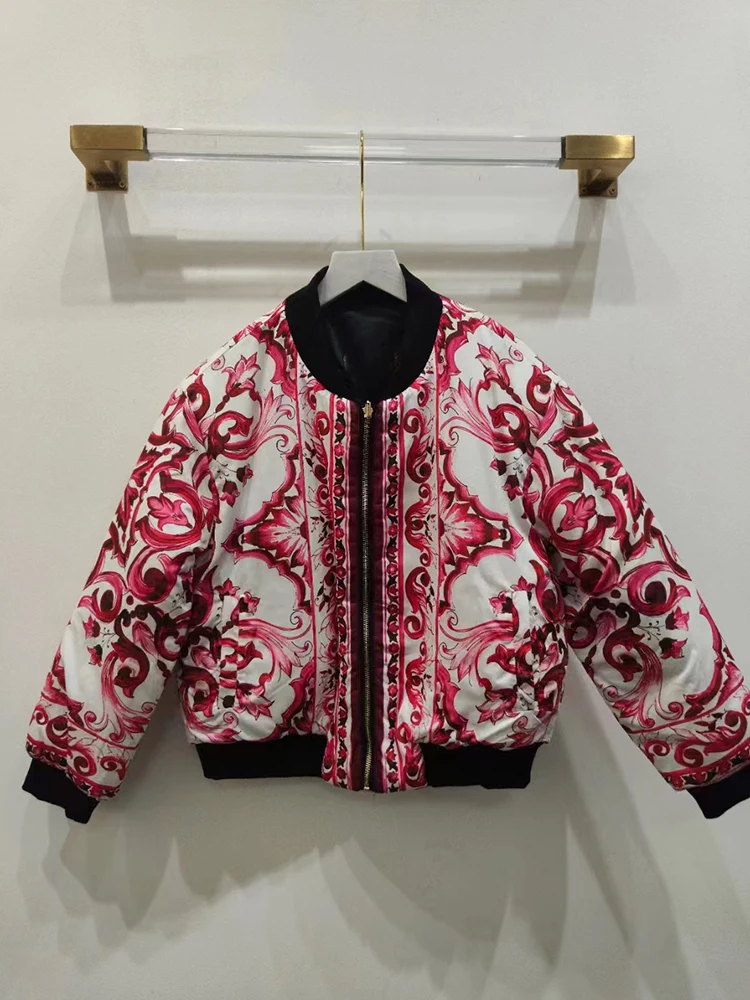 Vintage geometric print thread stand-up collar zipper cotton-padded coat women's new winter fashion all-match cotton jacket
Vintage geometric print thread stand-up collar zipper cotton-padded coat women's new winter fashion all-match cotton jacket