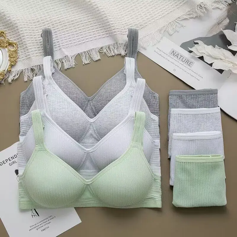 Pure Cotton Girl Underwear Student Bra Set Developmental Thin Section Without Steel Ring Comfortable
Pure Cotton Girl Underwear Student Bra Set Developmental Thin Section Without Steel Ring Comfortable