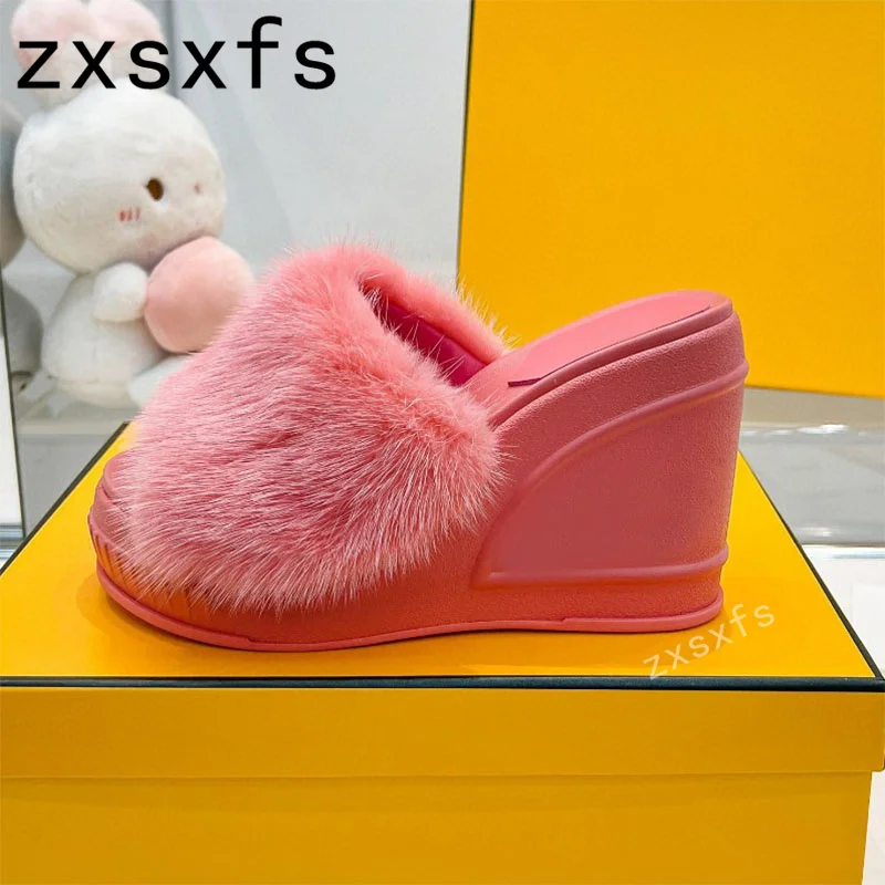 High Quality New Leather Fur Platform High Heels Slippers Women Slip On Open Toe Wedges Heels Mules Brand Sexy Party Dress Shoes
High Quality New Leather Fur Platform High Heels Slippers Women Slip On Open Toe Wedges Heels Mules Brand Sexy Party Dress Shoes