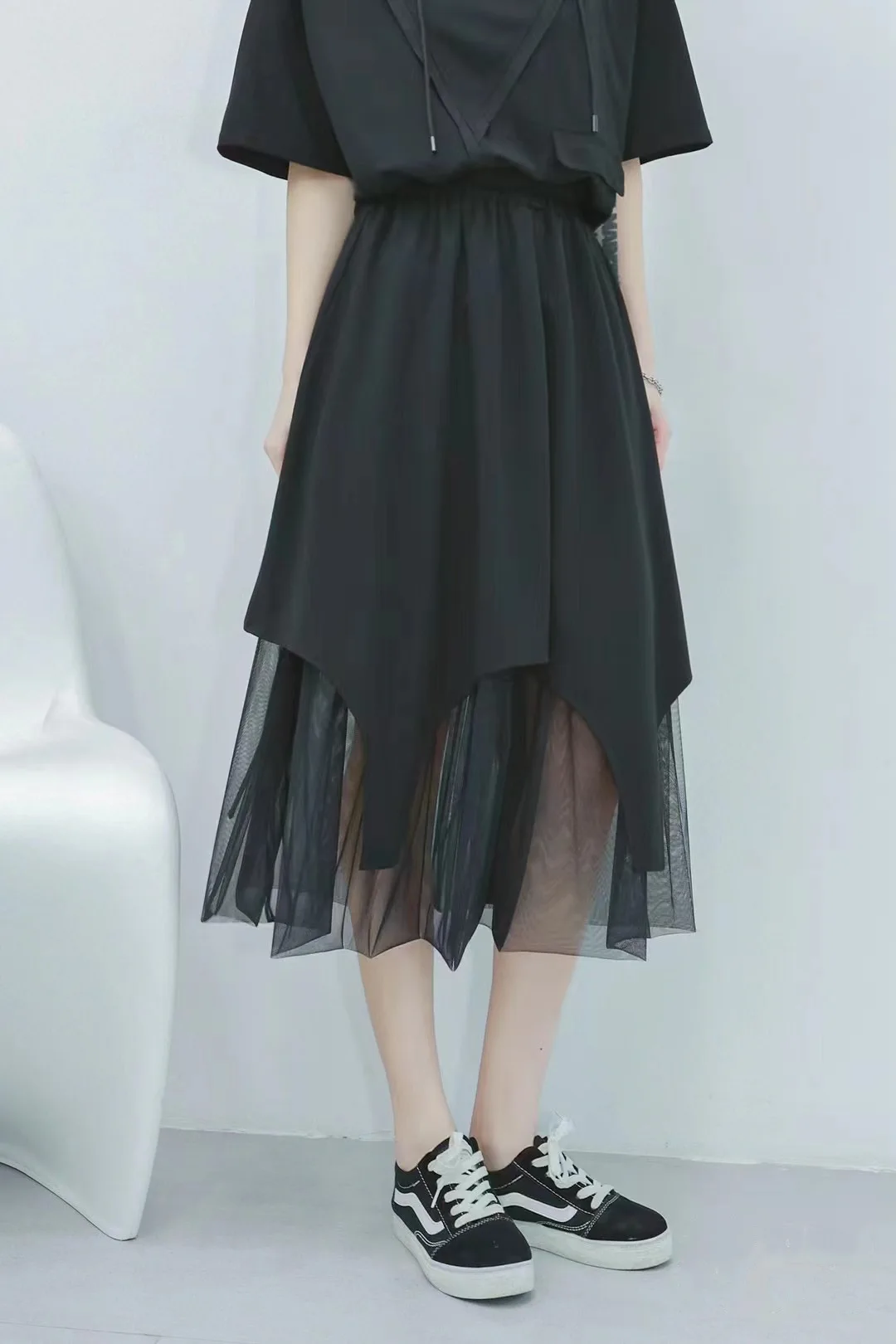 Black Style Mesh Patchwork Irregular Skirt Women Special Gothic Skirts Elastic Waist
Black Style Mesh Patchwork Irregular Skirt Women Special Gothic Skirts Elastic Waist