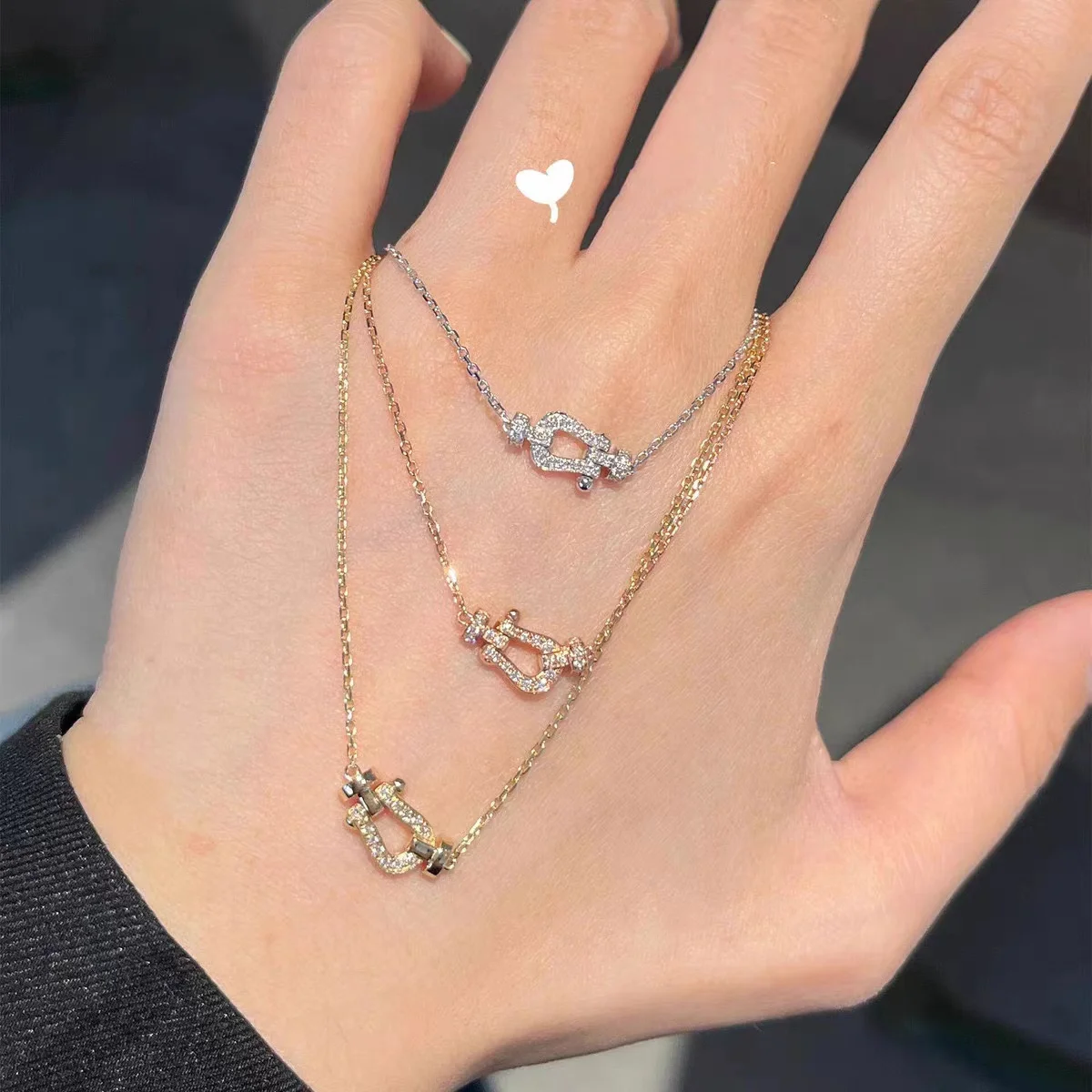 100% 925 silver luxury jewelry mini horseshoe necklace 1:1 with logo force necklace ladies gift wholesale free shipping
100% 925 silver luxury jewelry mini horseshoe necklace 1:1 with logo force necklace ladies gift wholesale free shipping