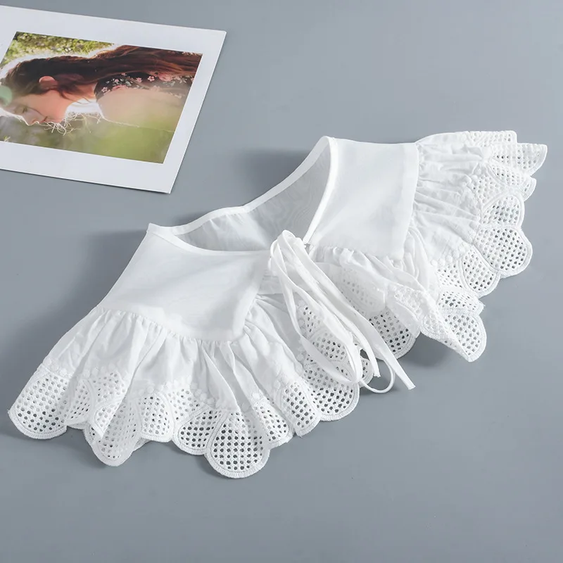 Ruffles Lace Fake Collar for Women Lapel Shirt Detachable Collar Shawl Small Scarf Removable Shoulder Wraps False Collar 
Ruffles Lace Fake Collar for Women Lapel Shirt Detachable Collar Shawl Small Scarf Removable Shoulder Wraps False Collar