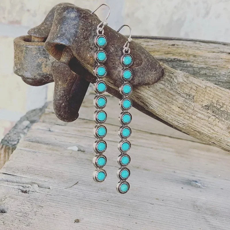 Bohemian Round Natural Blue Green Stone Earrings Antique Silver Color Metal Carving Long Drop Dangle Earrings for Women Jewelry
Bohemian Round Natural Blue Green Stone Earrings Antique Silver Color Metal Carving Long Drop Dangle Earrings for Women Jewelry