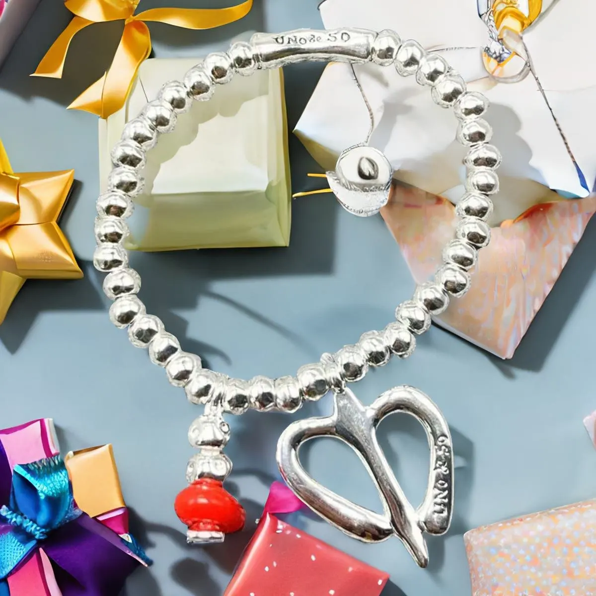 Новинка 2024 г., изысканный Модный популярный гальванический браслет unode 50, 925, Очаровательный роскошный браслет, ювелирные подарки
Новинка 2024 г., изысканный Модный популярный гальванический браслет unode 50, 925, Очаровательный роскошный браслет, ювелирные подарки