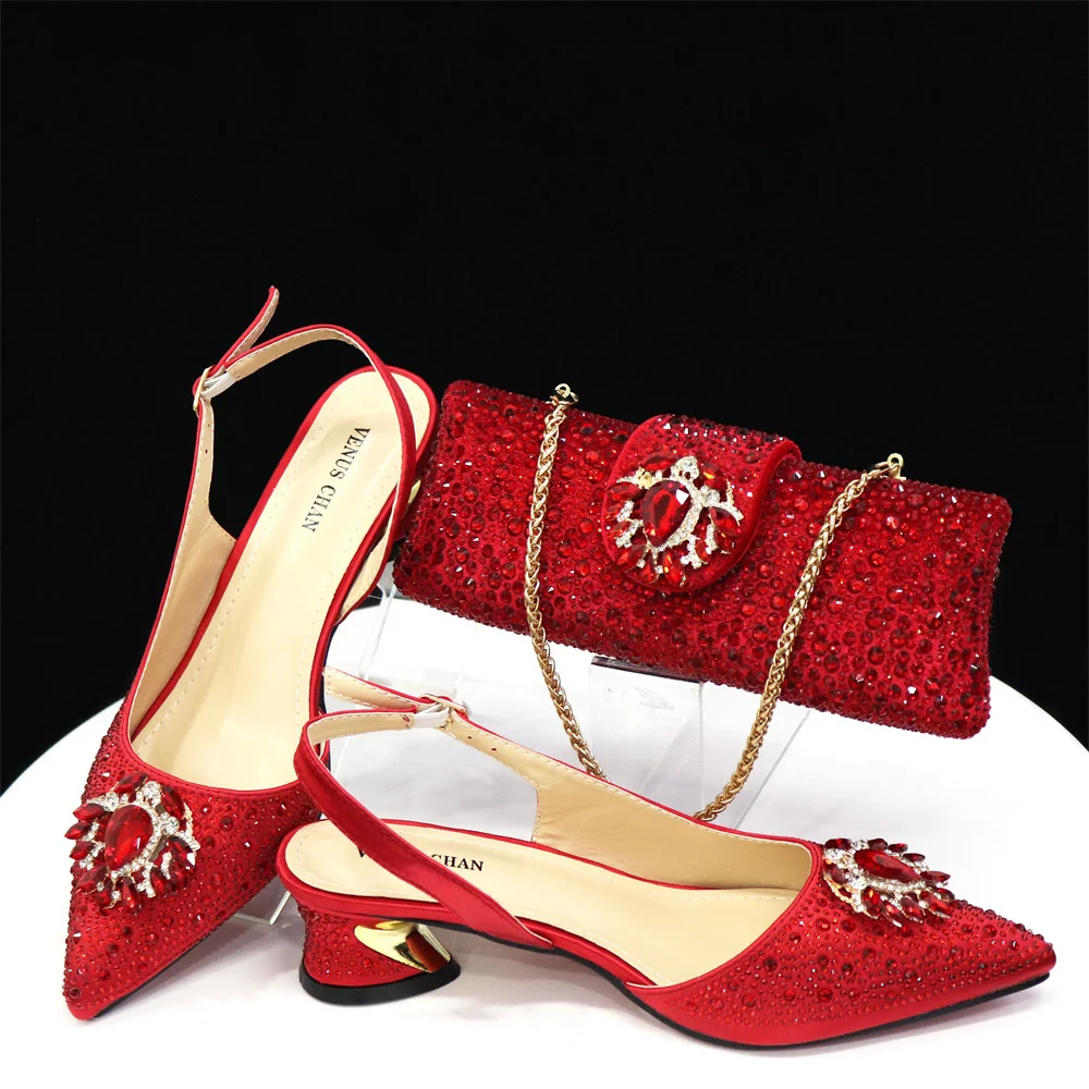 2024 Newest Arrival Pointed Toe High Heels Sandals with Handalbag in Red Color For Women Elegant Party
2024 Newest Arrival Pointed Toe High Heels Sandals with Handalbag in Red Color For Women Elegant Party