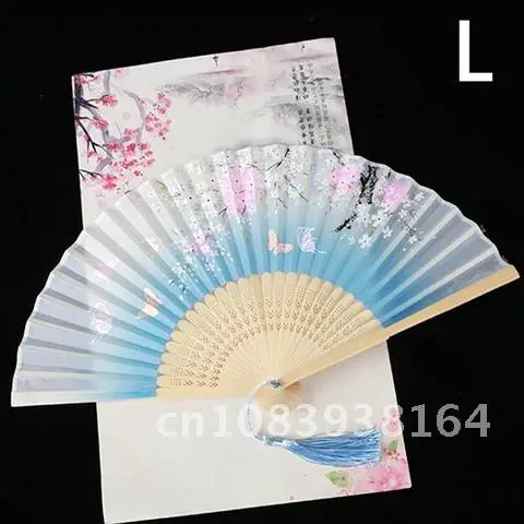 Retro Silk Folding Fan Retro Chinese and Japanese Bamboo Folding Fan Dance Hand Fan Home Decoration Crafts Gift
Retro Silk Folding Fan Retro Chinese and Japanese Bamboo Folding Fan Dance Hand Fan Home Decoration Crafts Gift