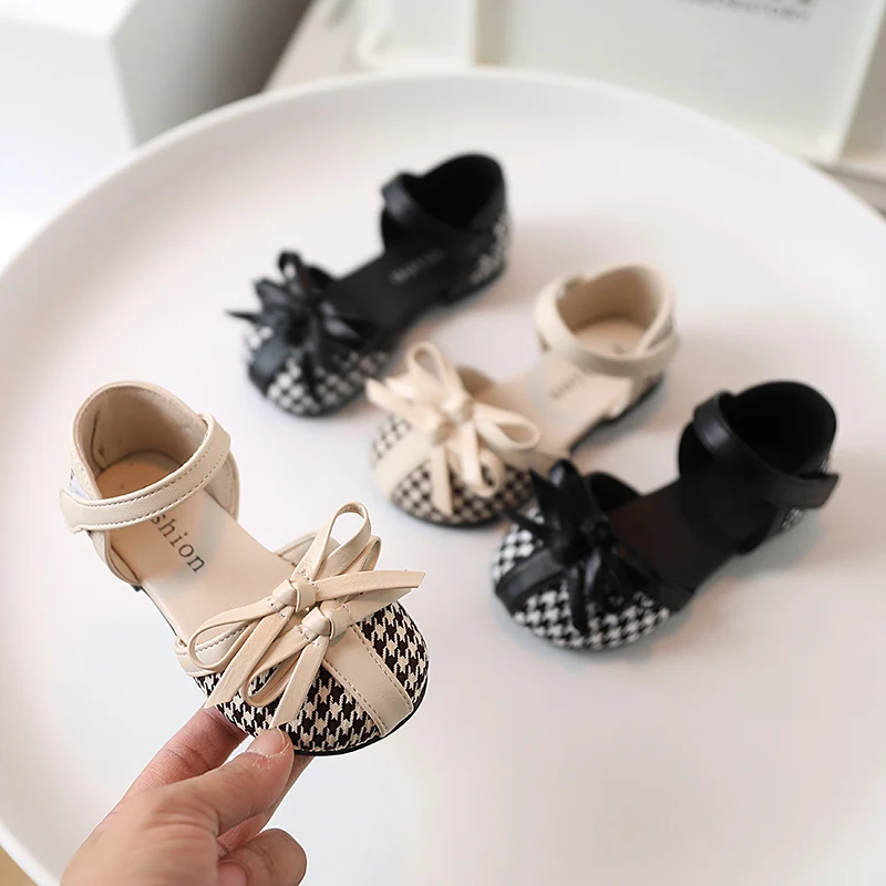 Girls Princess Sandals 2022 Fashion Elegant Summer Kids Children Toddler Pu Leather Butterfly-knot Performance Young Shoes Baby
Girls Princess Sandals 2022 Fashion Elegant Summer Kids Children Toddler Pu Leather Butterfly-knot Performance Young Shoes Baby
