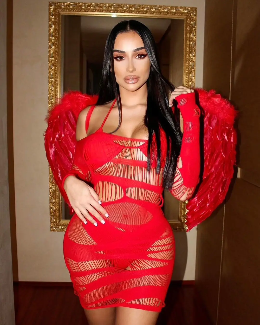 Long Sleeve Mesh Club Dress For Women High Waist Sexy Mini Dresses Summer Ladies Fashion Party Outfits Backless
Long Sleeve Mesh Club Dress For Women High Waist Sexy Mini Dresses Summer Ladies Fashion Party Outfits Backless