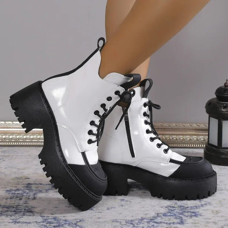 Black White Women's Boots 2023 Winter New British Style Round Toe Thick Sole Color Block Motorcycle Boots Zapatos De Mujer
Black White Women's Boots 2023 Winter New British Style Round Toe Thick Sole Color Block Motorcycle Boots Zapatos De Mujer