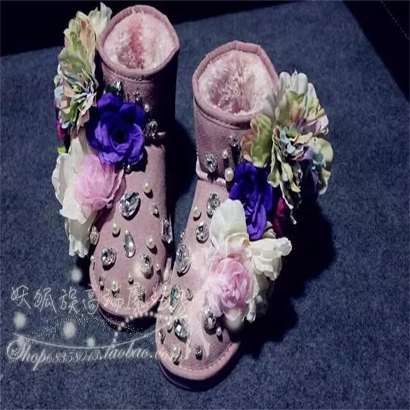 Sweet handmade custom fur one-piece boots Rhinediamond Pearl Winter warm Boots with fleece Flower women's plus-size 35-44
Sweet handmade custom fur one-piece boots Rhinediamond Pearl Winter warm Boots with fleece Flower women's plus-size 35-44