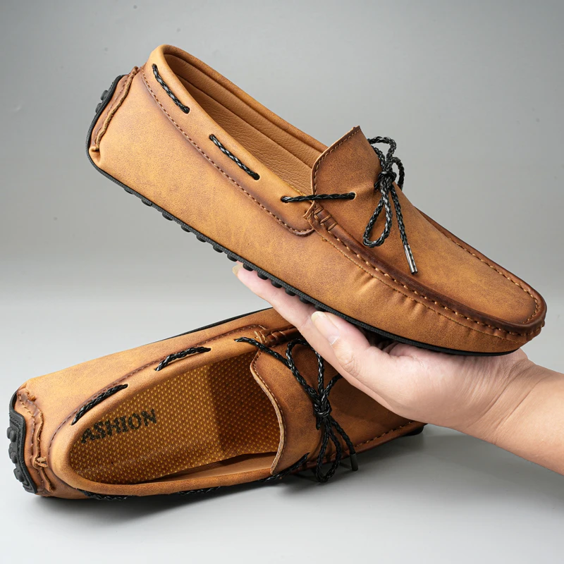 Summer Men Loafers Cow Suede Mens Casual Shoes Lightweight Walking Shoes Breathable Fashion Male Footwear New Slip on Boat Shoes
Summer Men Loafers Cow Suede Mens Casual Shoes Lightweight Walking Shoes Breathable Fashion Male Footwear New Slip on Boat Shoes