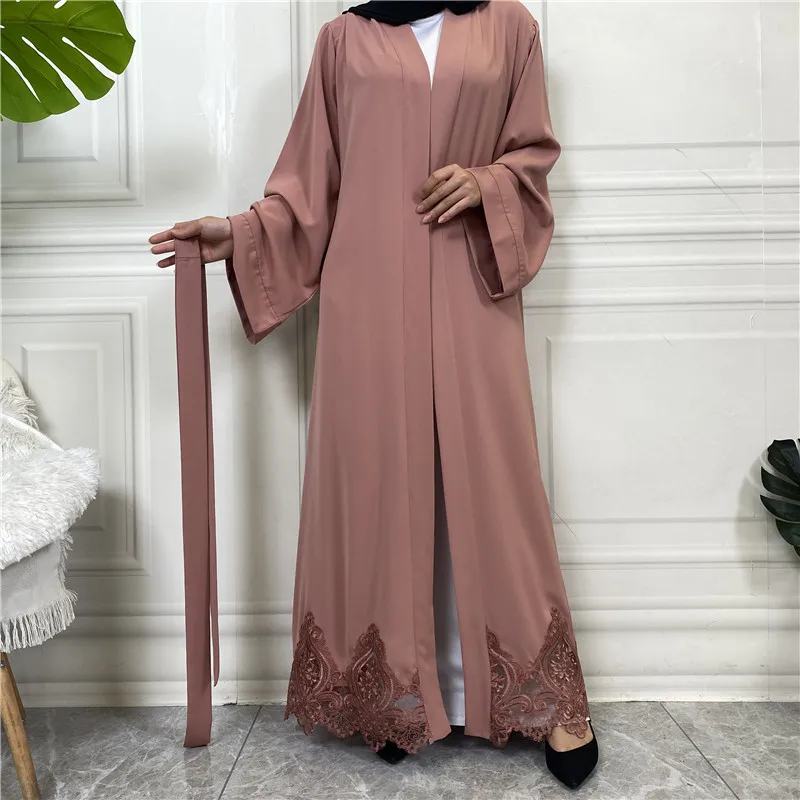 

Middle East Fashion Ramadan Patchwork Lace Long Cardigan Muslim For Women Dubai Abaya Maxi Robe Kimono Turkish Islamic Clothing