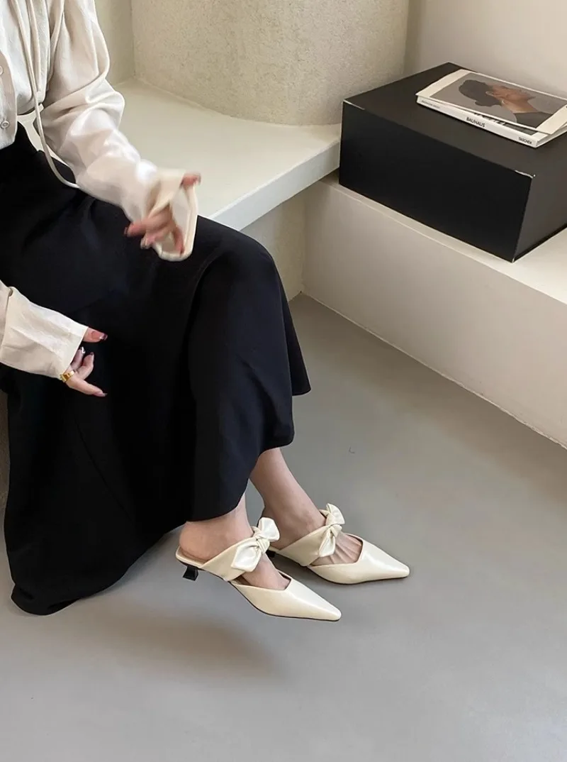 Sweet Butterfly-knot Low-heeled Slippers Women Elegant Pointed Toe Slingback Slide Sandals Comfort Concise Designer Office Shoes 40 Se7f5af9a20084f2192fb65ea63d2ef0c1