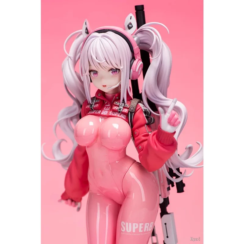 Платье из натуральной неоткрытой фигуры с двойными крыльями