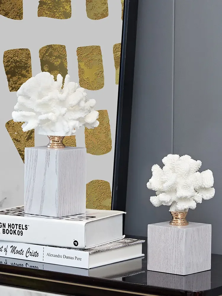 Crafts Room White Marble Resin Bookcase Wood Living Coral Base Home Artificial Office European-style Ornaments Decoration Solid
Crafts Room White Marble Resin Bookcase Wood Living Coral Base Home Artificial Office European-style Ornaments Decoration Solid