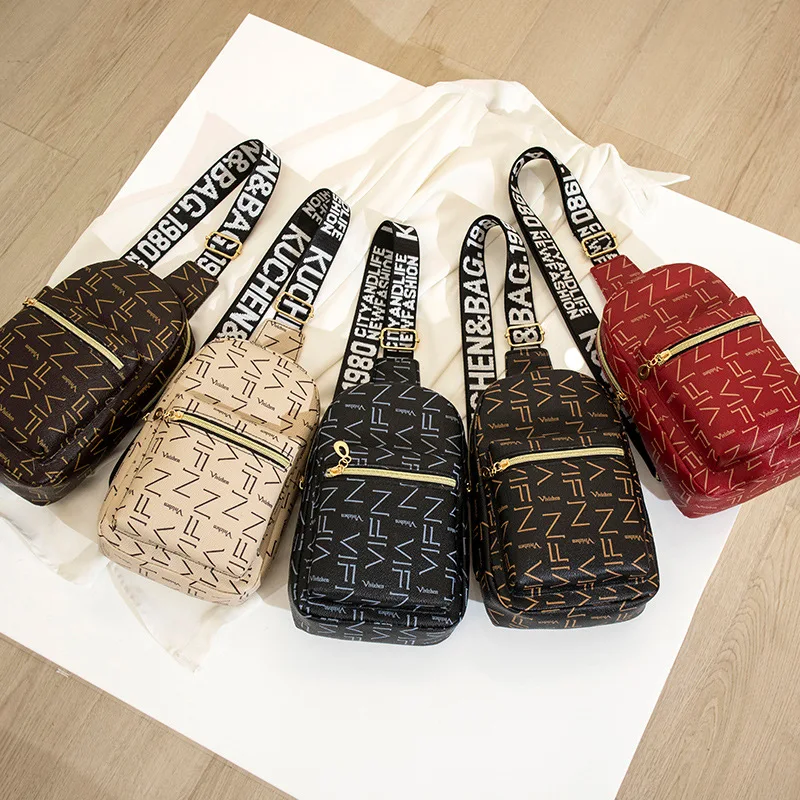 Women Crossbody Bag New Fashion Retro Printing Texture Chest Bag Sling Crossbody Messenger Bag Mobile Phone Shoulder Bag Purse
Women Crossbody Bag New Fashion Retro Printing Texture Chest Bag Sling Crossbody Messenger Bag Mobile Phone Shoulder Bag Purse