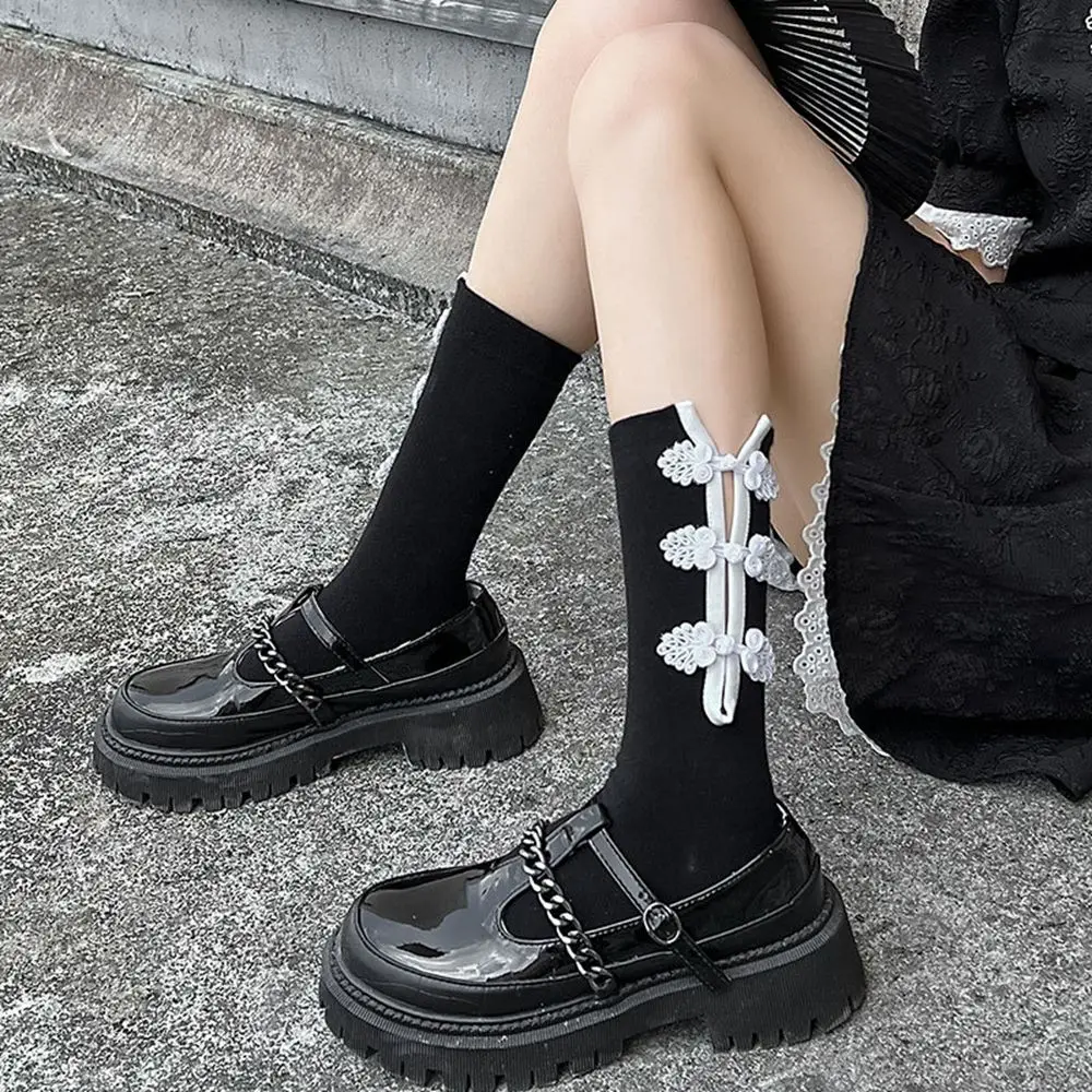 Hollow Autumn and Winter JK Socks Chinese Style Female Embroidered Tube Socks Cheongsam Buckle Socks Women Socks Cotton Hosiery
Hollow Autumn and Winter JK Socks Chinese Style Female Embroidered Tube Socks Cheongsam Buckle Socks Women Socks Cotton Hosiery
