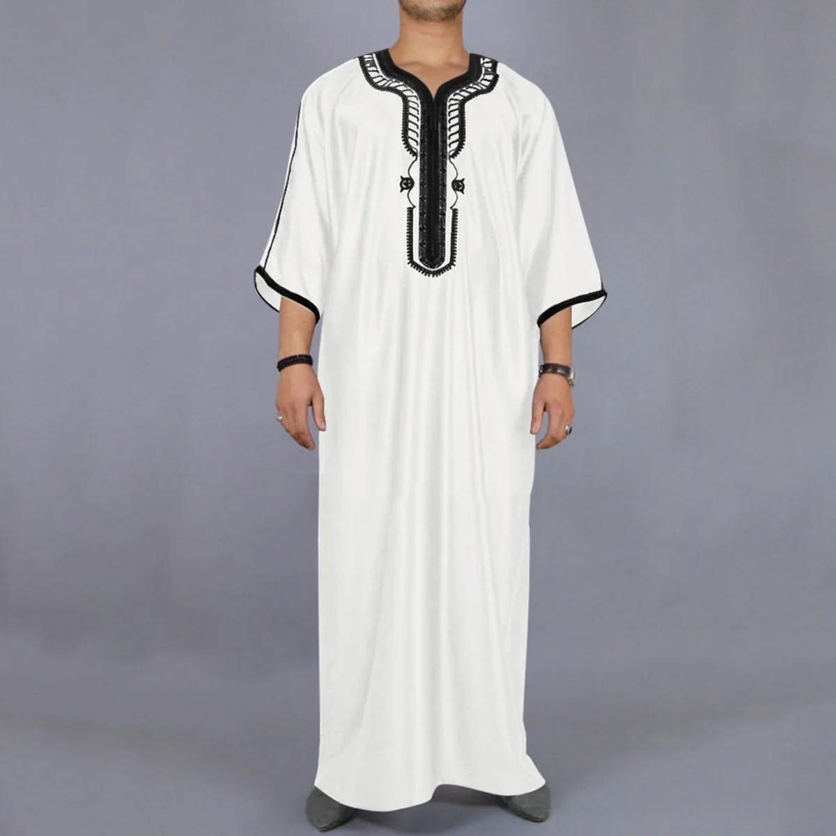 2024 New Muslim Fashion Abayas Men Embroidery Long Robe Saudi Arab Kaftan Male Jubba Thobe Islam Islamic Moroccan Abaya Arabic
2024 New Muslim Fashion Abayas Men Embroidery Long Robe Saudi Arab Kaftan Male Jubba Thobe Islam Islamic Moroccan Abaya Arabic