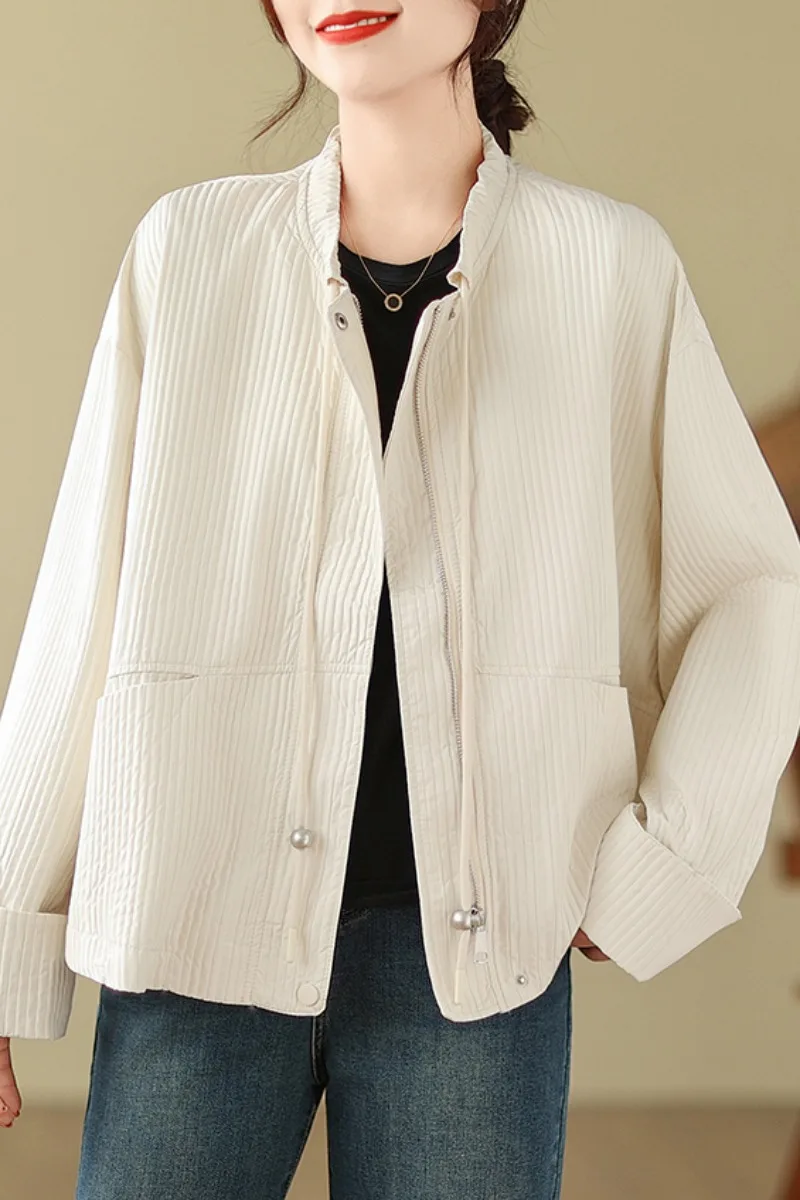2023 New Women Pleated Casual O-neck Jacket Autumn Loose Long-sleeved Zipper Streetwear Coat Top Trend Wide-waisted Outerwear
2023 New Women Pleated Casual O-neck Jacket Autumn Loose Long-sleeved Zipper Streetwear Coat Top Trend Wide-waisted Outerwear