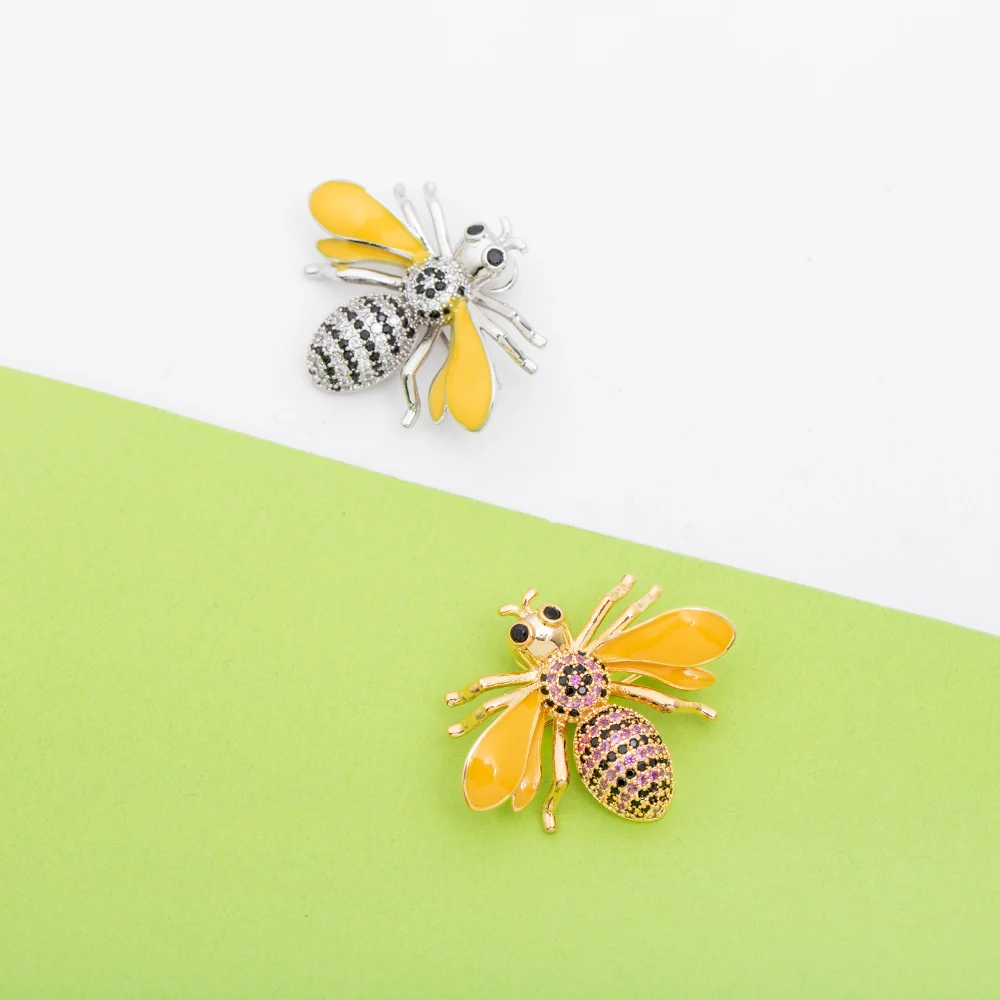Pretty Bee женские Медные Броши с цирконом выложены желтой эмалью золотого и серебряного цвета латунные булавки для фотоплатья свитера костюма ювелирные изделия
Pretty Bee женские Медные Броши с цирконом выложены желтой эмалью золотого и серебряного цвета латунные булавки для фотоплатья свитера костюма ювелирные изделия