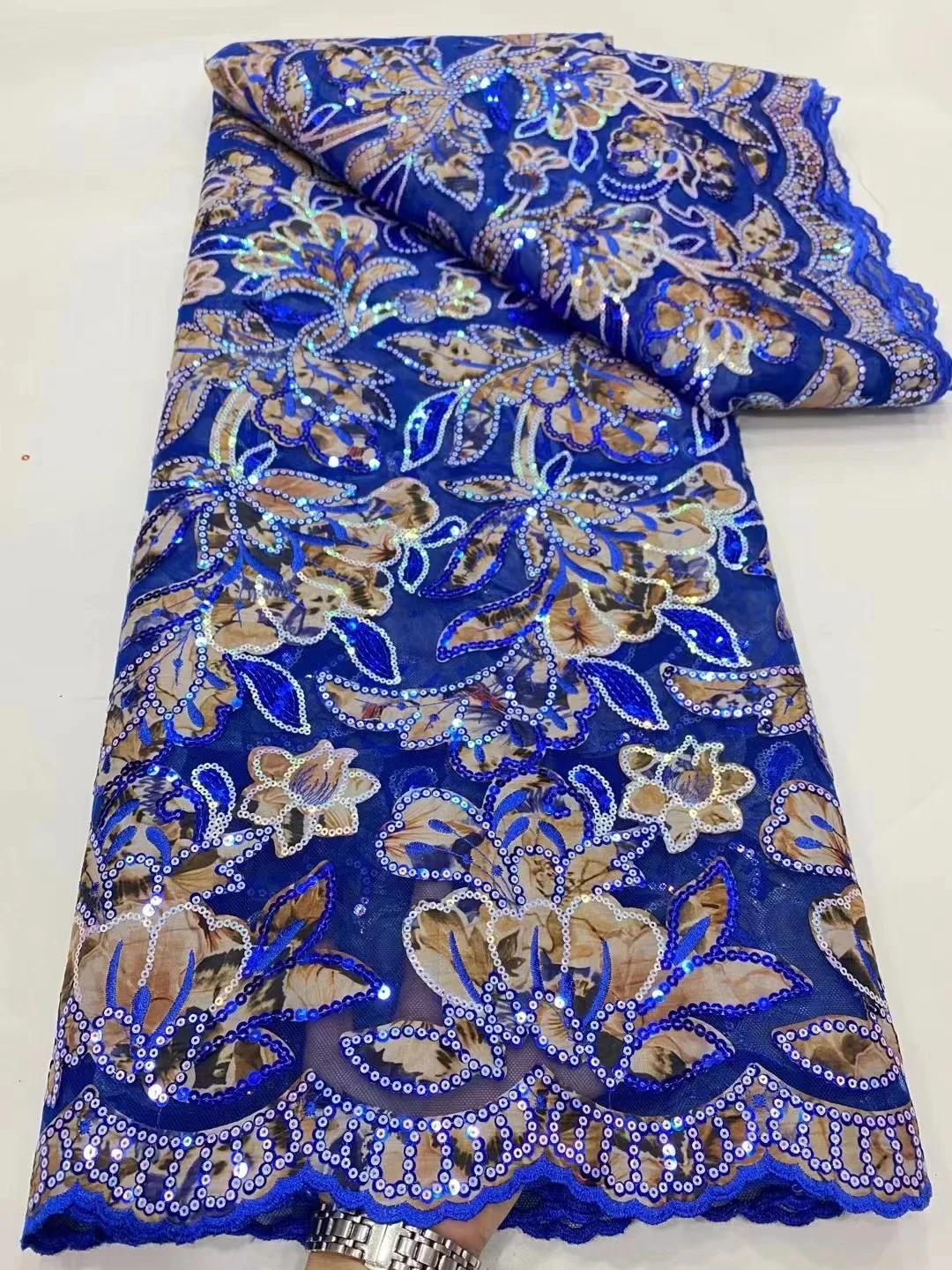 Royalblue Lace Fabric 2023 High Quality African Sequins Lace French Tulle Lace Fabric Swiss Lace Nigerian Mesh Fabrics For Dress
Royalblue Lace Fabric 2023 High Quality African Sequins Lace French Tulle Lace Fabric Swiss Lace Nigerian Mesh Fabrics For Dress