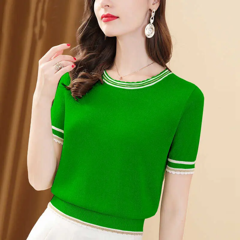 2022 Summer New T-shirt short-sleeved women's all-match round neck Knitwear color matching thin top A939
2022 Summer New T-shirt short-sleeved women's all-match round neck Knitwear color matching thin top A939