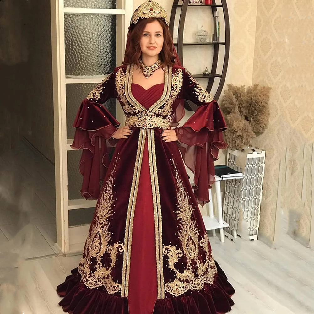 Vintage Turkish Kaftan Formal Evening Dresses With Flare Sleeves Burgundy Velvet Long Arabic Wedding Prom Gown Gelinlik In Dubai
Vintage Turkish Kaftan Formal Evening Dresses With Flare Sleeves Burgundy Velvet Long Arabic Wedding Prom Gown Gelinlik In Dubai