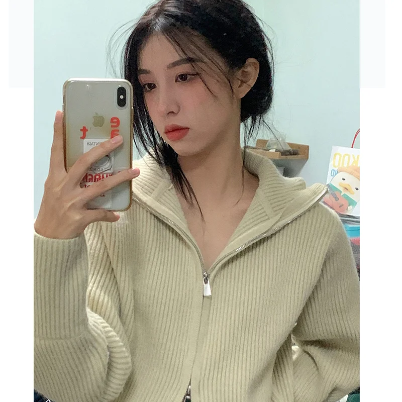 Женская одежда, пальто в американском ретро-стиле, облегающий короткий белый топ на молнии с капюшоном и длинными рукавами для девушек
Женская одежда, пальто в американском ретро-стиле, облегающий короткий белый топ на молнии с капюшоном и длинными рукавами для девушек