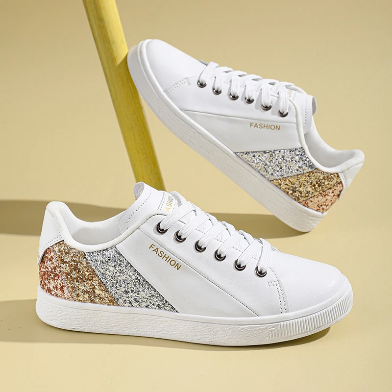 2022 New Women's Flat Shoes Fashionable Board Shoes Woman Bling Black And White Shallow Shoes For Lady
2022 New Women's Flat Shoes Fashionable Board Shoes Woman Bling Black And White Shallow Shoes For Lady