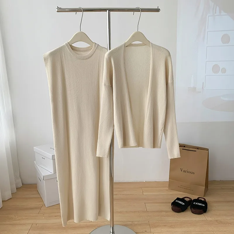 Новинка, элегантный комплект из двух предметов, женская одежда в стиле знаменитостей, Облегающее вязаное платье, летнее платье-кардиган
Новинка, элегантный комплект из двух предметов, женская одежда в стиле знаменитостей, Облегающее вязаное платье, летнее платье-кардиган