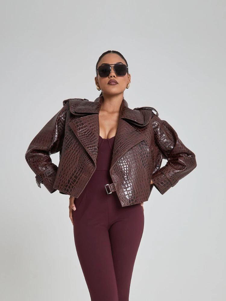 Croc Pattern Solid Leather Jackets Women Long Sleeve Lapel Fake Leather Short Coats 2023 Fashion Oversized Jacket Streetwear
Croc Pattern Solid Leather Jackets Women Long Sleeve Lapel Fake Leather Short Coats 2023 Fashion Oversized Jacket Streetwear