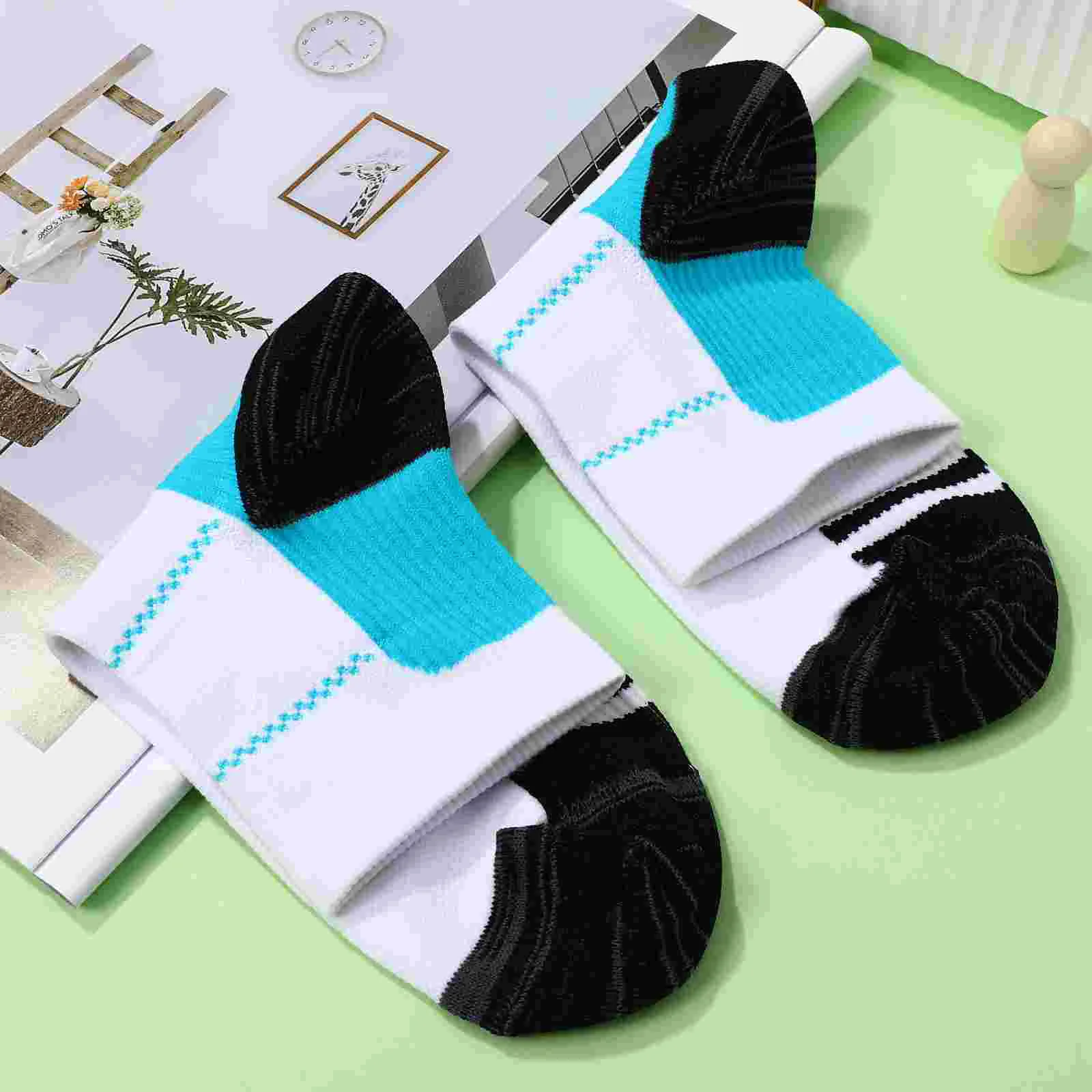 NUOLUX Pair of Foot Compression Socks for Plantar Fasciitis Heel Spurs Pain Relief (Blue+White) Insole Pads
NUOLUX Pair of Foot Compression Socks for Plantar Fasciitis Heel Spurs Pain Relief (Blue+White) Insole Pads