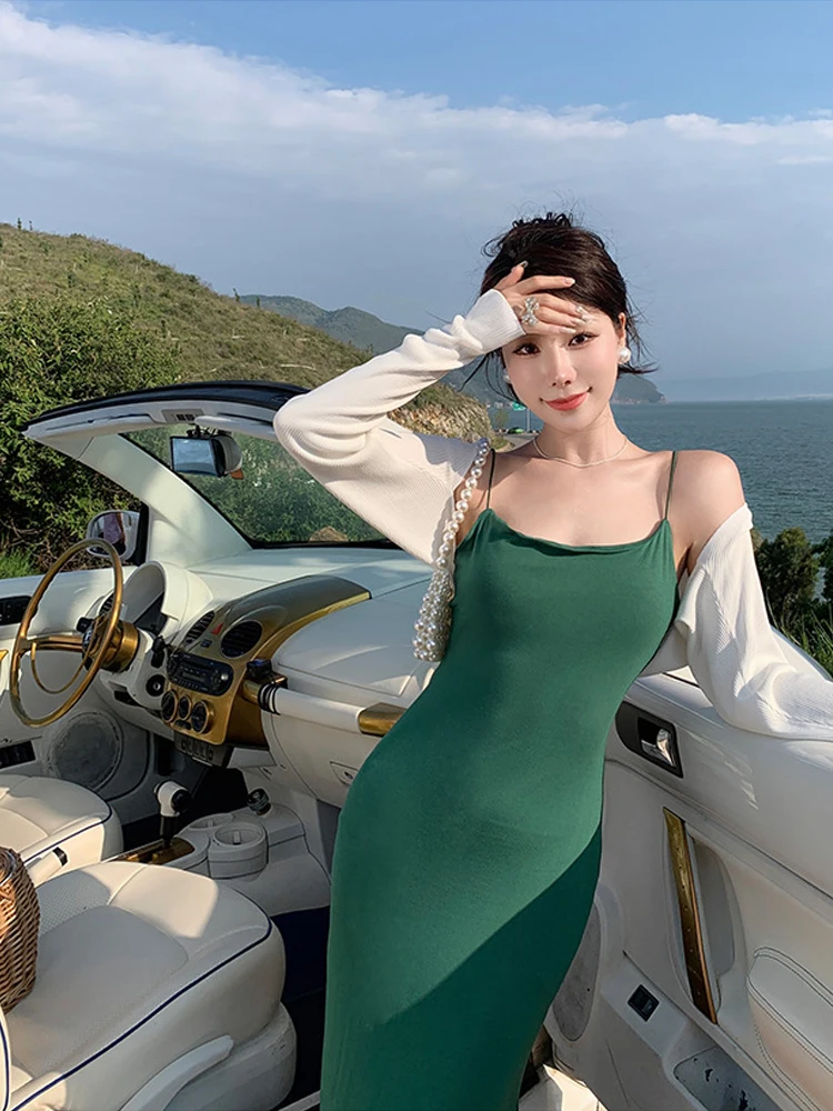 Sexy Suspender Mid-length Dress Spring and Summer Pure Wind Spice Girl Style Green Cover Buttock Waistline Fashion Leisure Party
Sexy Suspender Mid-length Dress Spring and Summer Pure Wind Spice Girl Style Green Cover Buttock Waistline Fashion Leisure Party