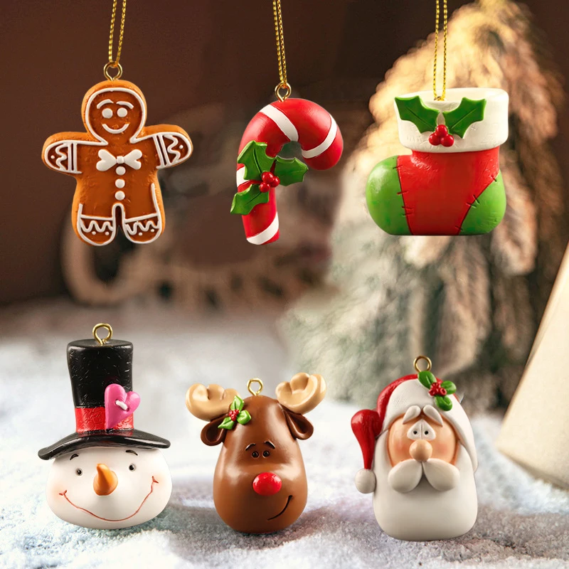 

1PC Cute Cartoon Santa Claus Snowman Elk Gingerbread Resin Christmas Tree Pendant Car Hanging Ornaments For Festival Decoration