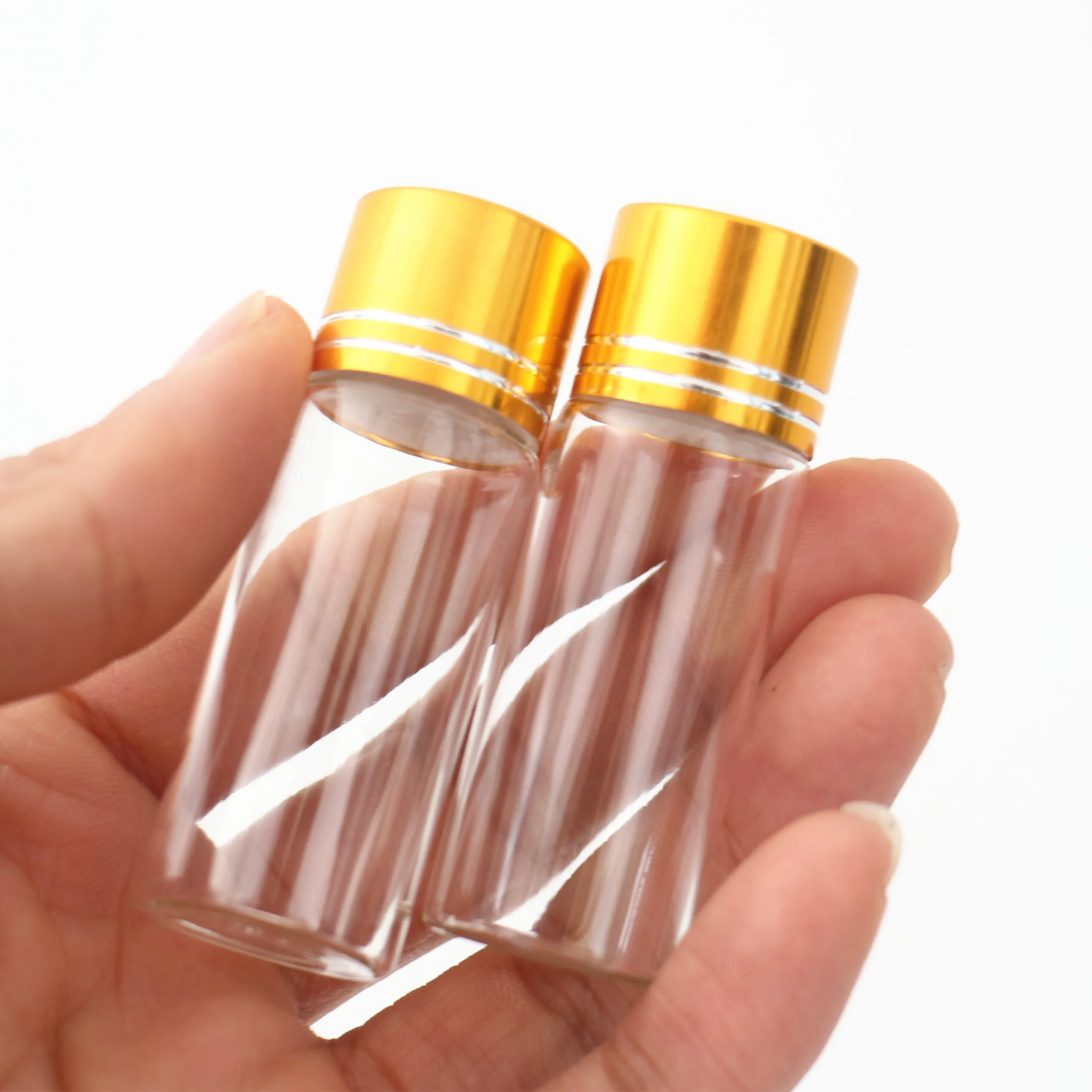 50 Pcs/Lot 11*22*60mm 12ml Glass Bottle Glass Jars Golden Plastic Caps Tiny Jar Transparent Empty Mini Bottles Diy Craft Gift
50 Pcs/Lot 11*22*60mm 12ml Glass Bottle Glass Jars Golden Plastic Caps Tiny Jar Transparent Empty Mini Bottles Diy Craft Gift