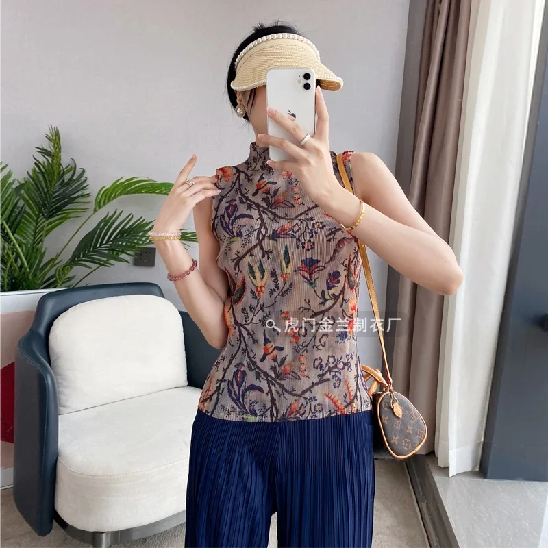Miyake Pleated Printed Vest Summer Sleeveless Tassel Vest for Women Slimming Outer Wear Versatile T-shirt Women's Top Trendy
Miyake Pleated Printed Vest Summer Sleeveless Tassel Vest for Women Slimming Outer Wear Versatile T-shirt Women's Top Trendy